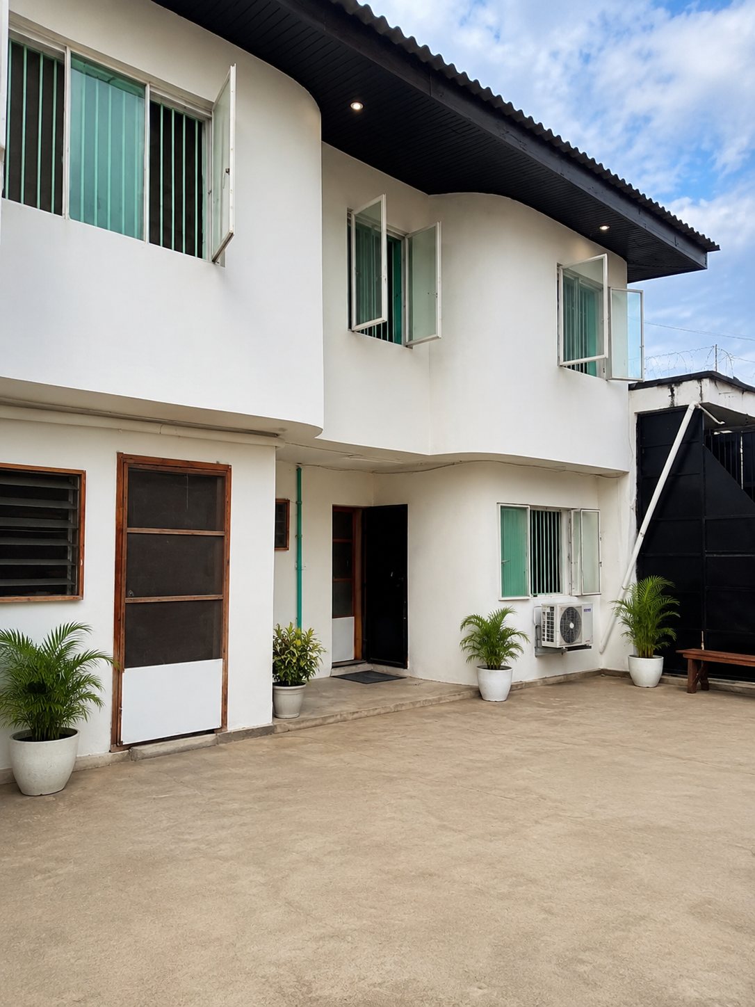 5 Bedroom Detached Duplex